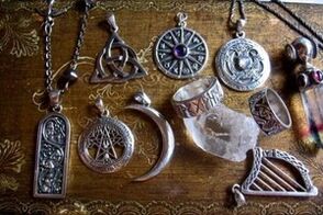 Talismans and amulets for success and prosperity in the family