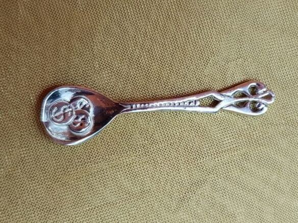 A silver spoon promotes cash flow